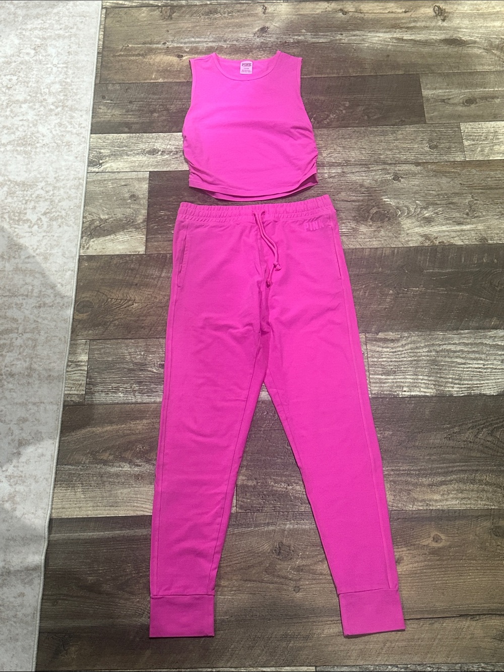 VS PINK Skinny Jogger Set